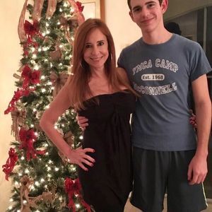 Meet your Posher, Ninoska